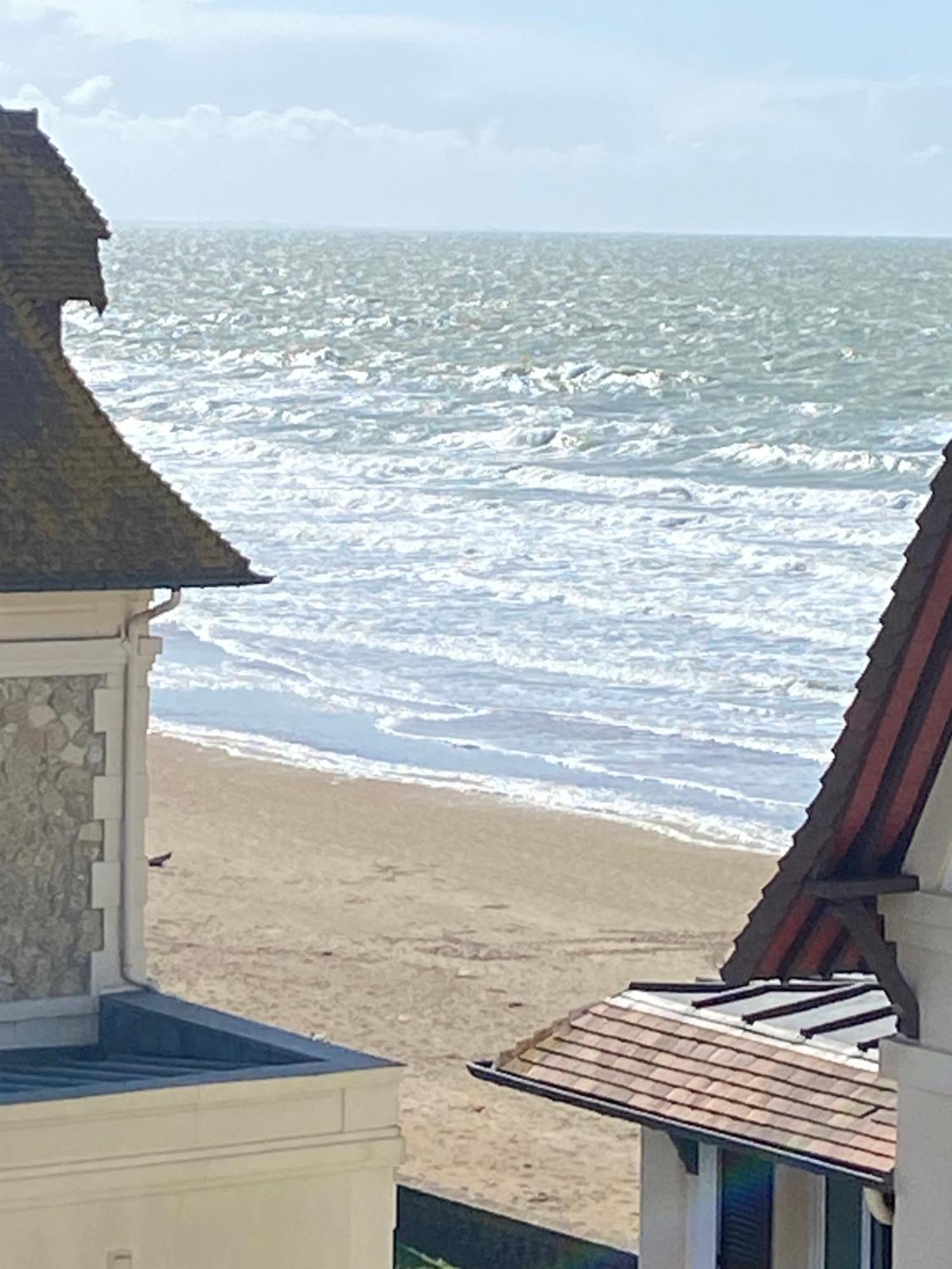 Beau Studio Au Bord De La Mer 布伦维尔索梅 外观 照片
